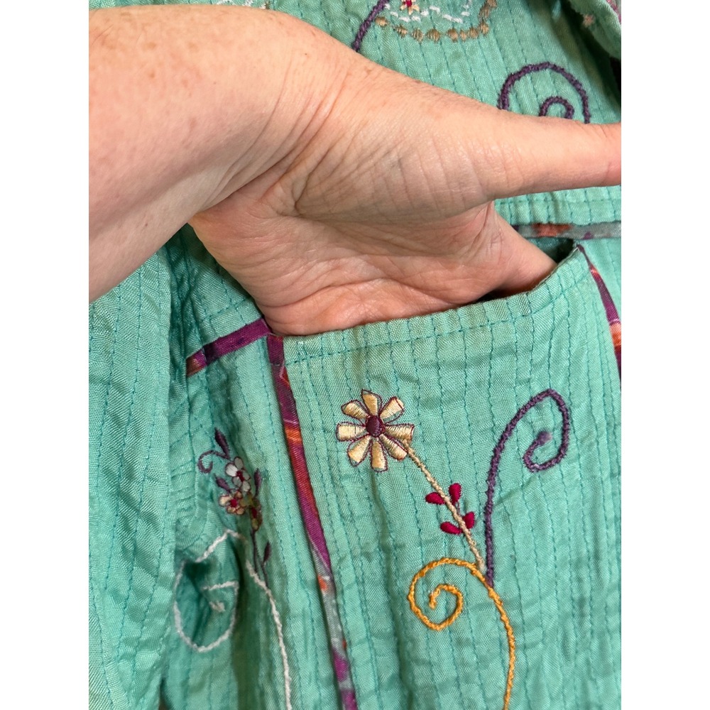 Flashback Reversible Quilted Jacket Size M Purple Green Patchwork Embroidered M - Picture 9 of 11